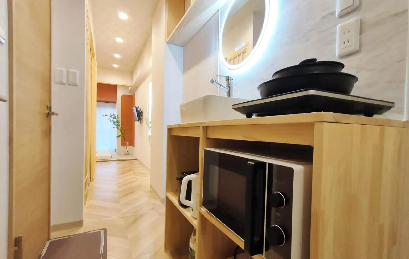 Apartment G19新宿最中心 東新宿站5分-Shinjuku Center 5 Mins To Station, Max 4 直达新宿 涉谷 表参道 池袋 上野 代代木 银座 原宿 Tokyo Japan